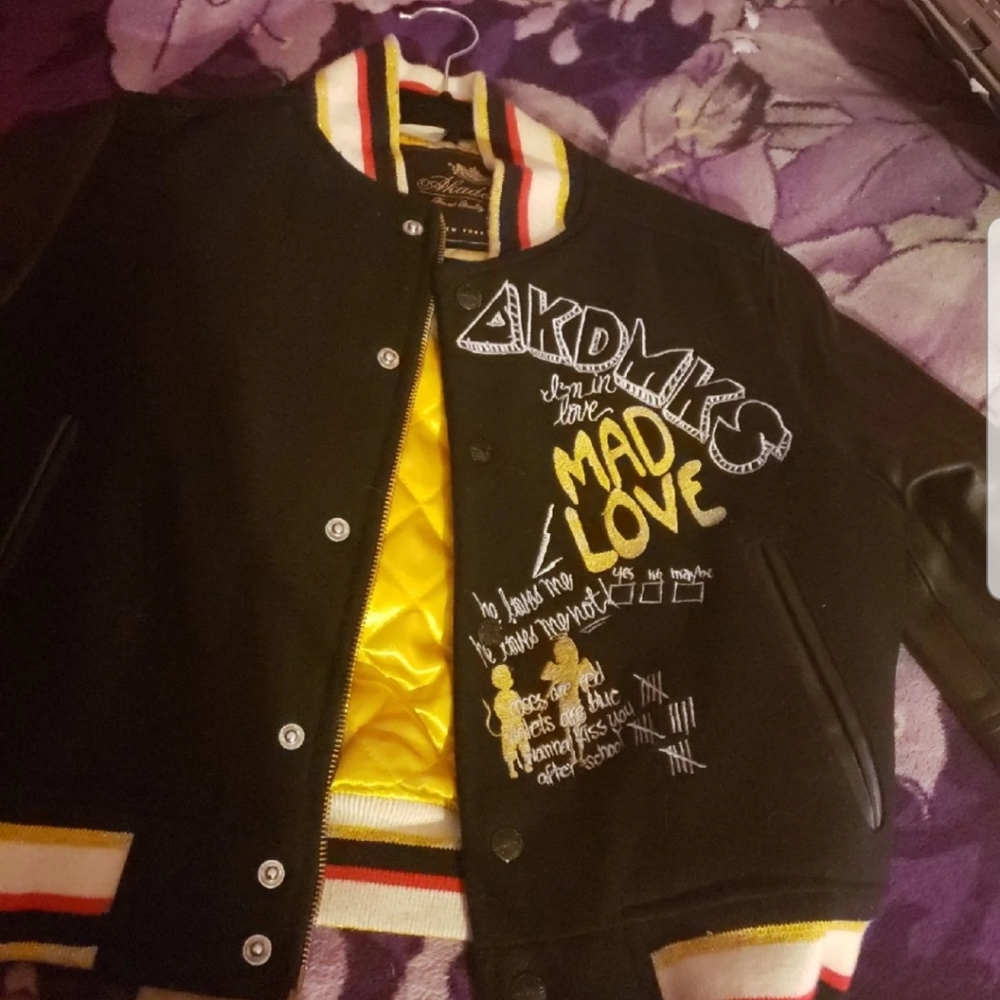 Jacket - Picture 2 of 3